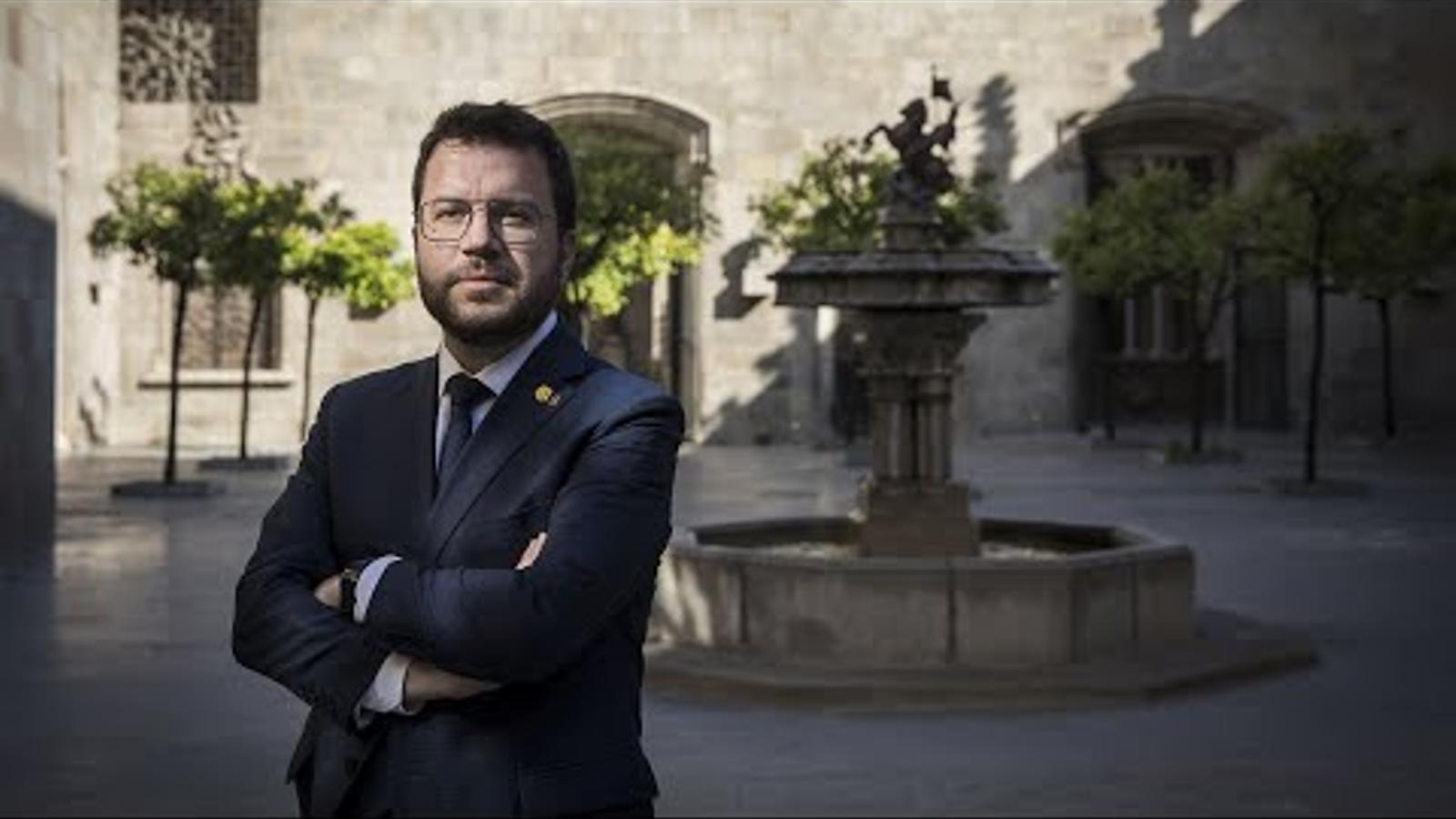 Entrevista de Esther Vera a Pere Aragonès