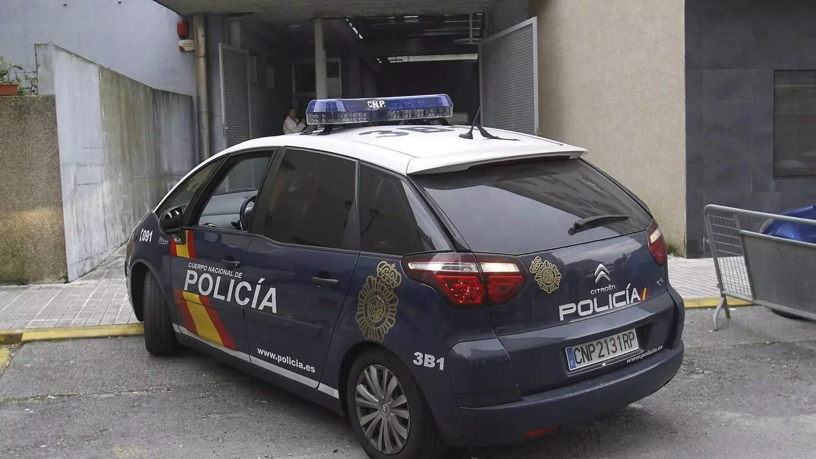 Sis detinguts per captar noies verges per a trobades sexuals