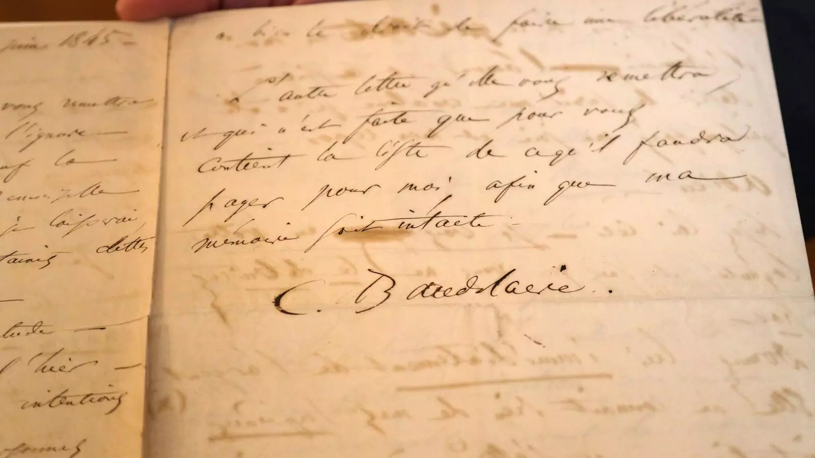 Signatura final de la carta manuscrita de Baudelaire