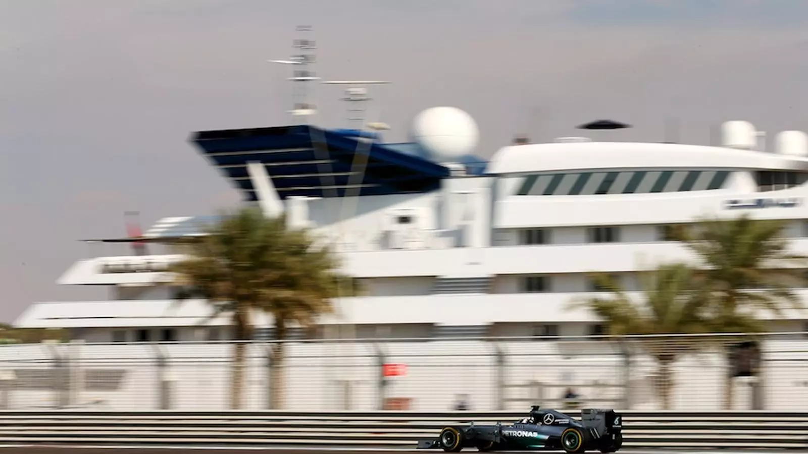 Lewis Hamilton / CLIVE MASON / GETTY