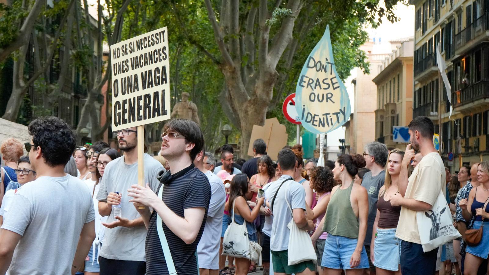 Demonstration gegen die touristische Übersättigung am 26. Juli.