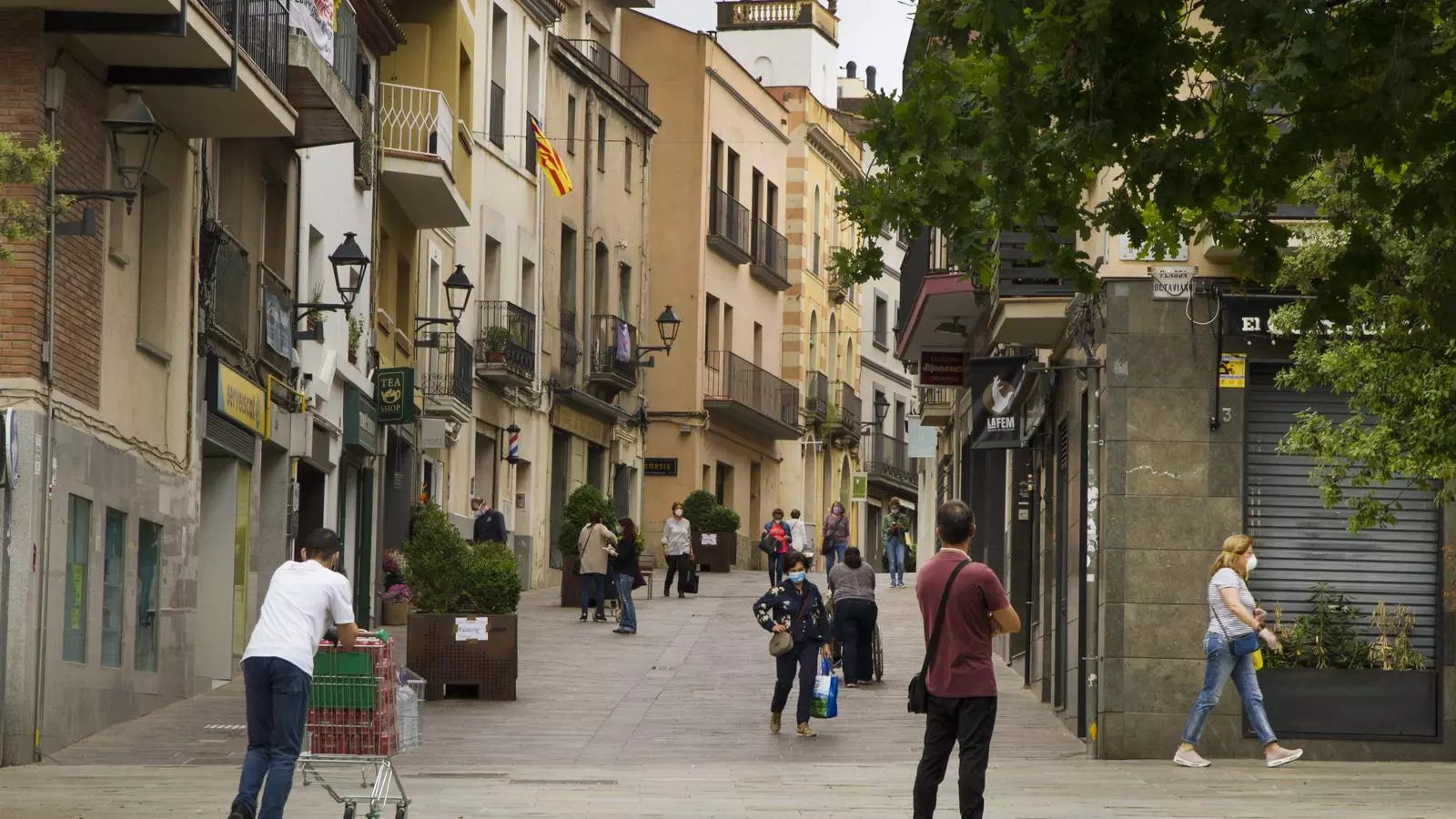 Ambient en un carrer del centre de Sant Cugat