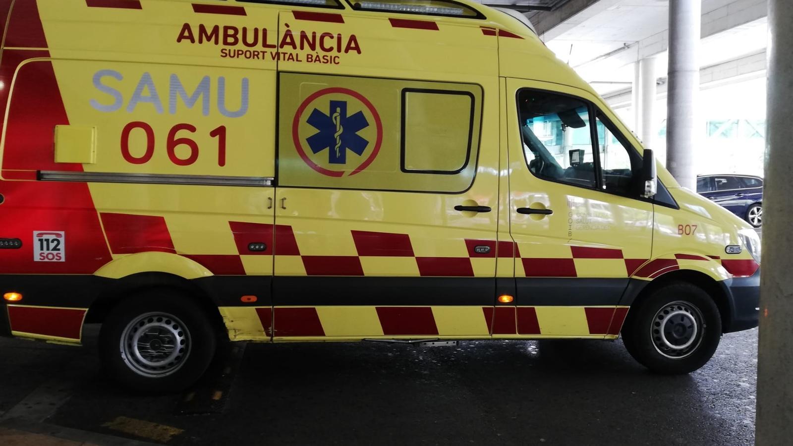Una ambulancia del 061, en una imagen de archivo