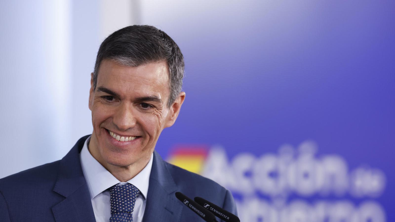 Spanish President Pedro Sánchez at a press conference in Moncloa