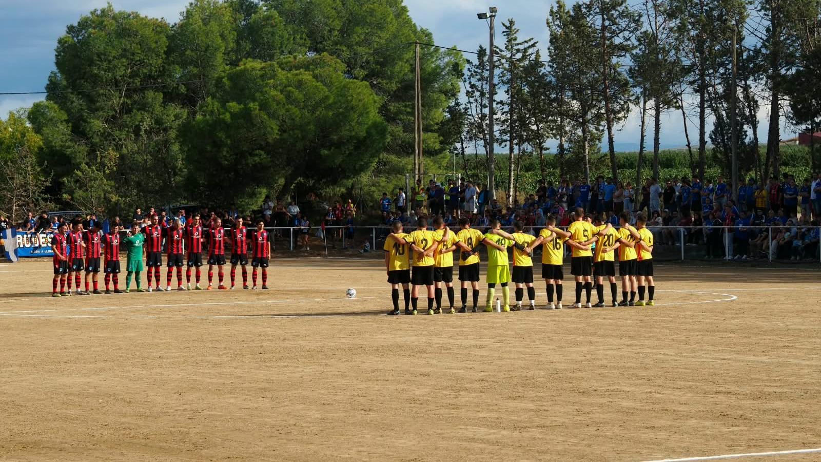 El Lleida debutó en el campo de arena del Sunyer.