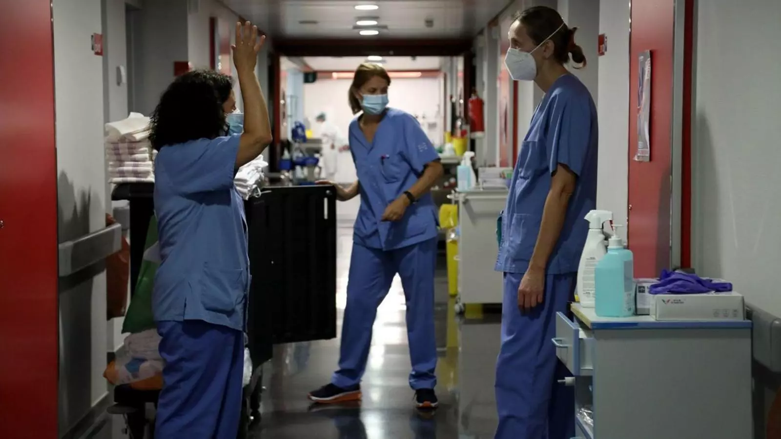 Sanitàries de Son Espases durant la pandèmia.