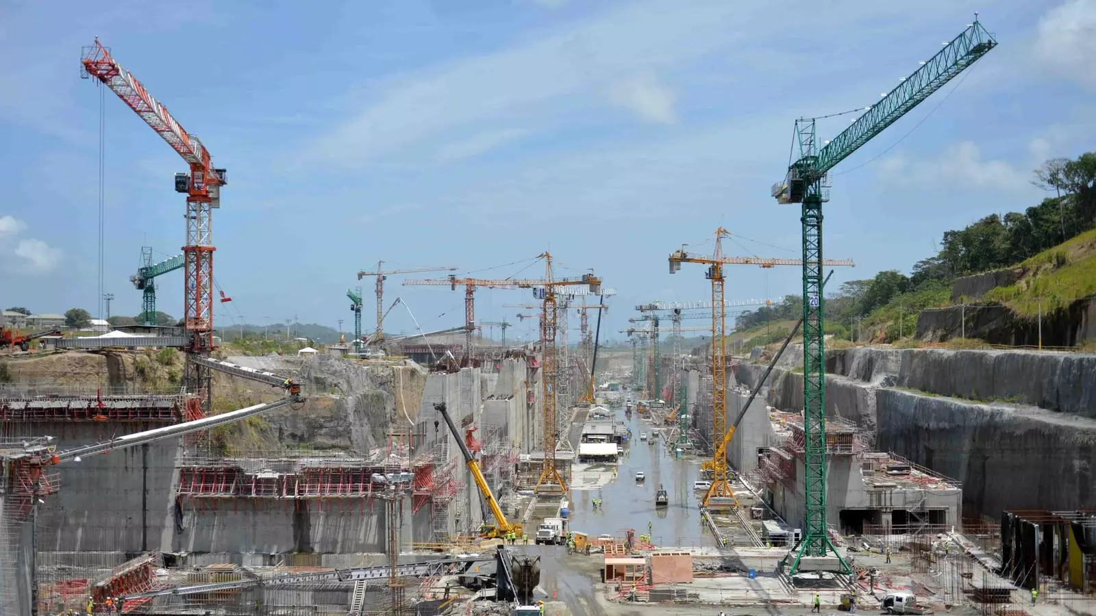 L'empresa Sacyr està realitzant l'ampliació del canal de Panamà. AFP