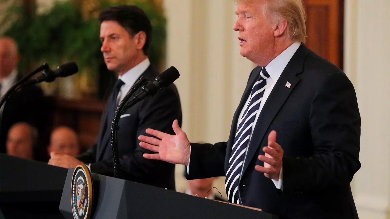Donald Trump durant la compareixença conjunta amb Giuseppe Conte a Washington.