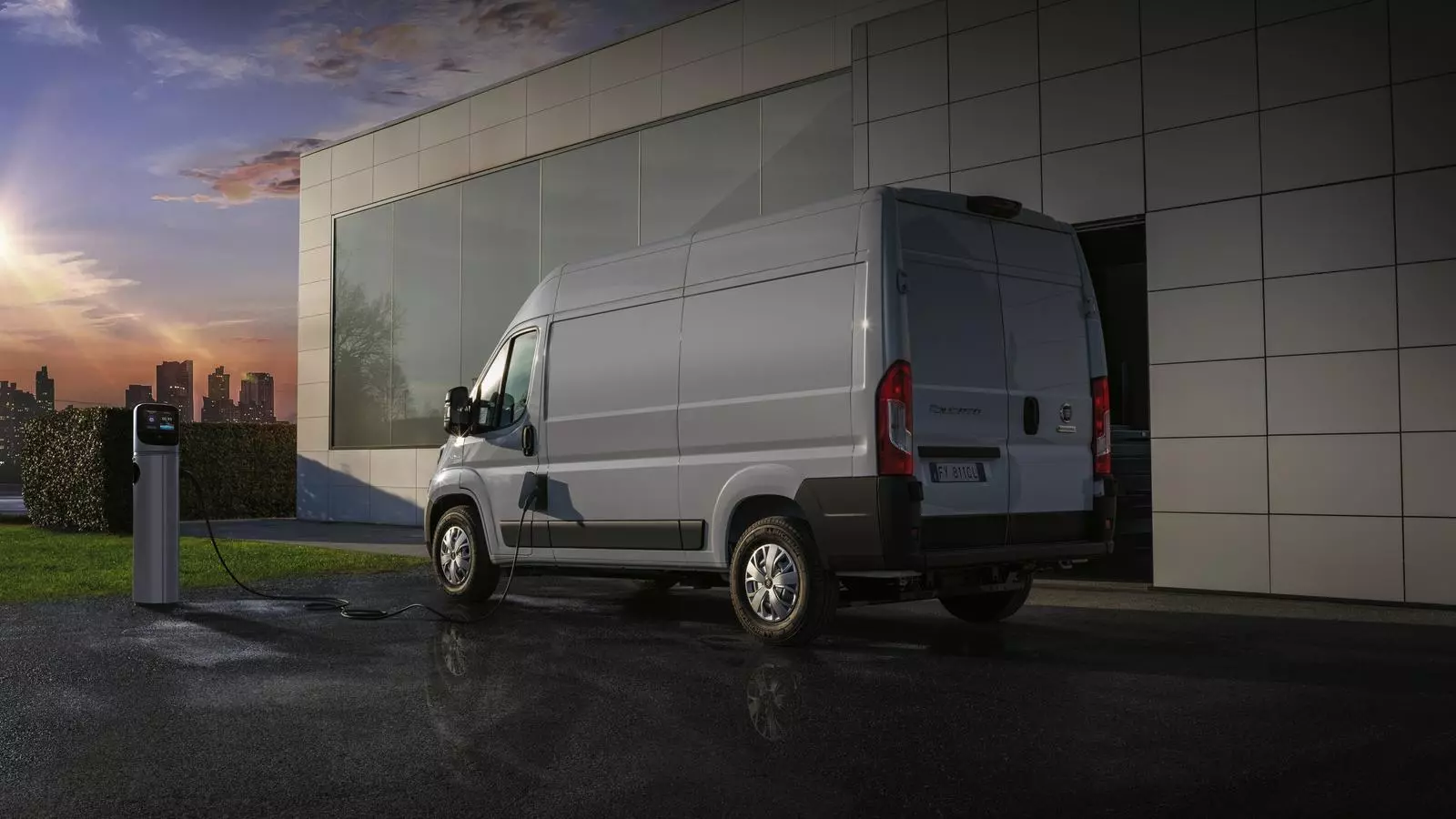 Fiat E-Ducato, la primera furgoneta elèctrica italiana