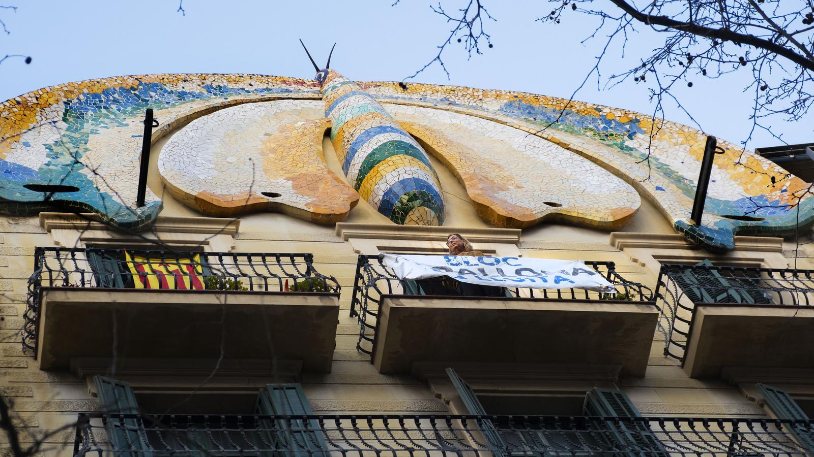 The facade of the Papallona building, in Barcelona.
