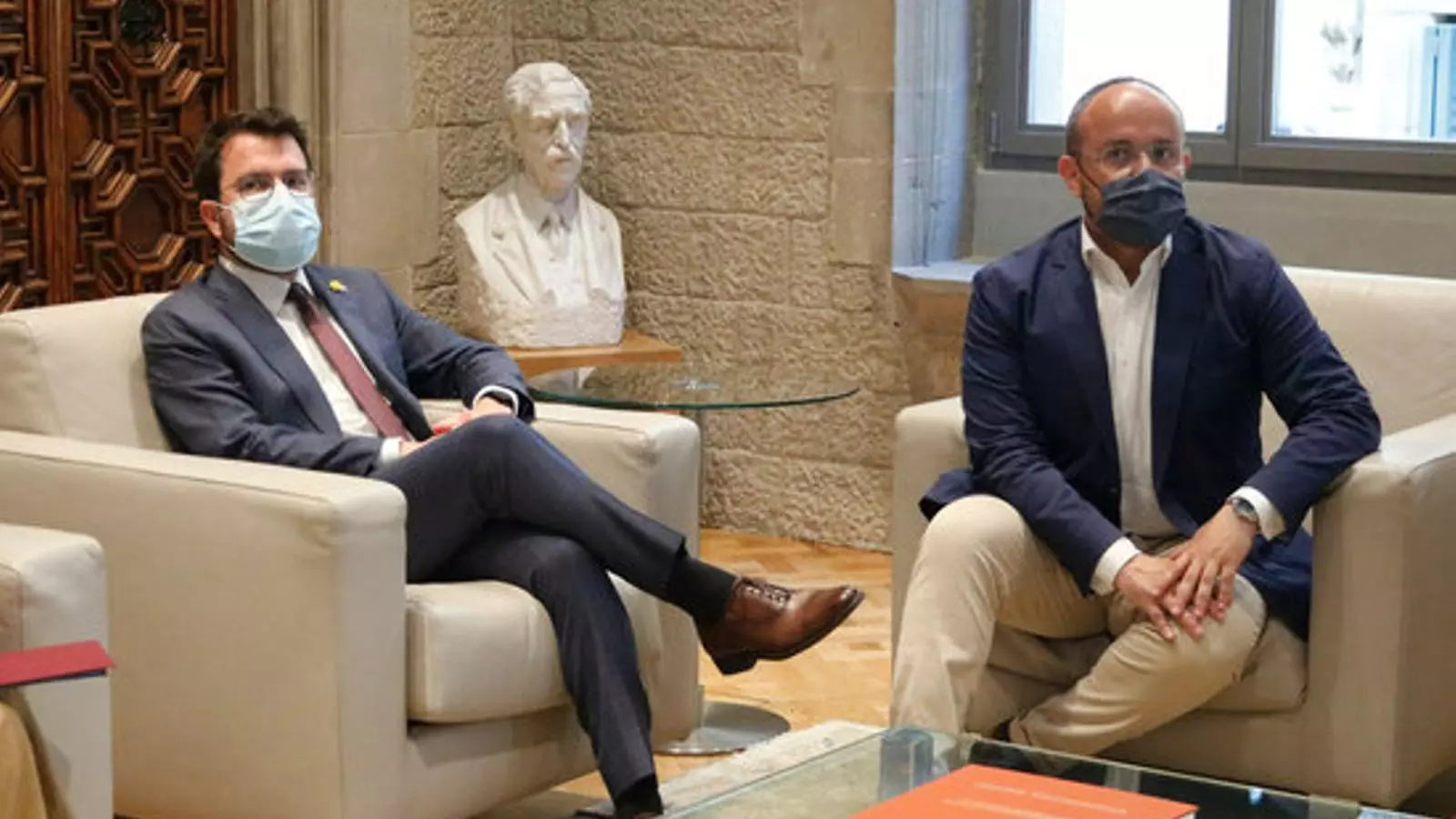 Pere Aragonès i Alejandro Fernández aquest dilluns reunits al Palau de la Generalitat