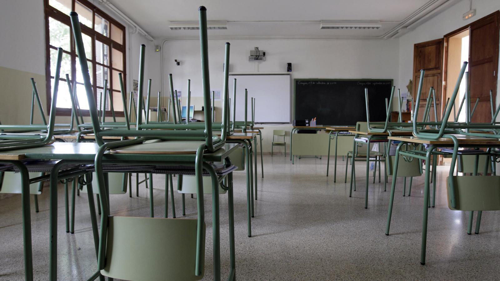 Aula d'una escola de Campos