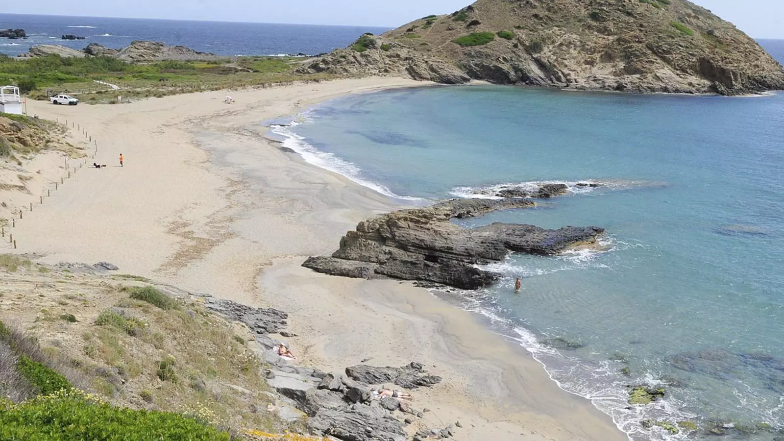 Sa Mesquida és una de les platges on s'ha actuat aquest cap de setmana.