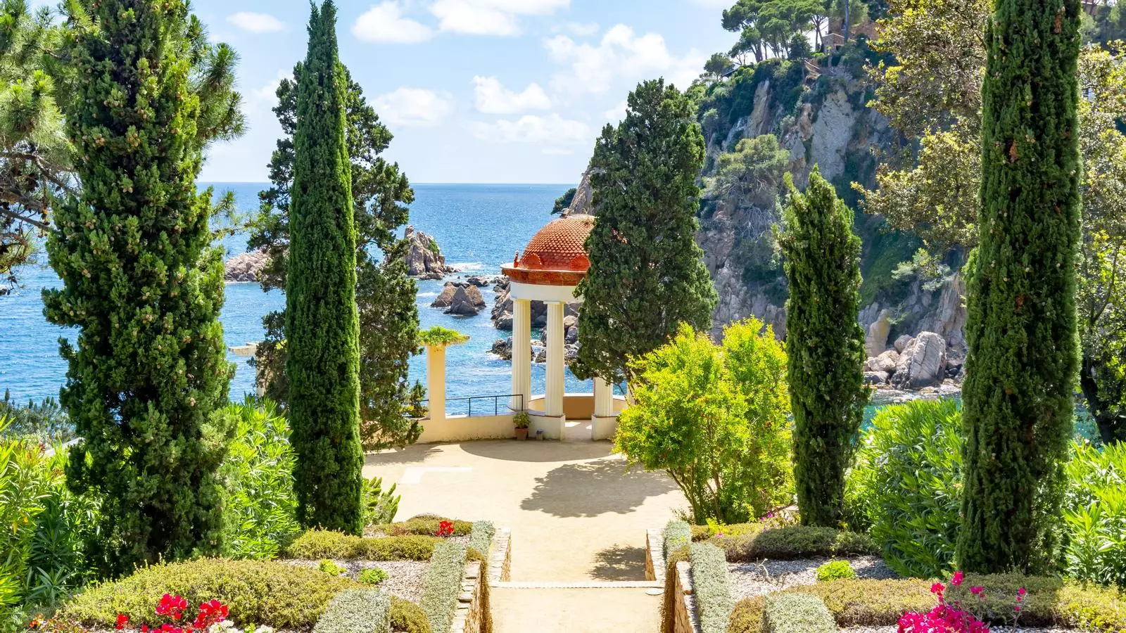 El jardí botànic de Marimurtra, a Blanes, ofereix unes vistes immillorables