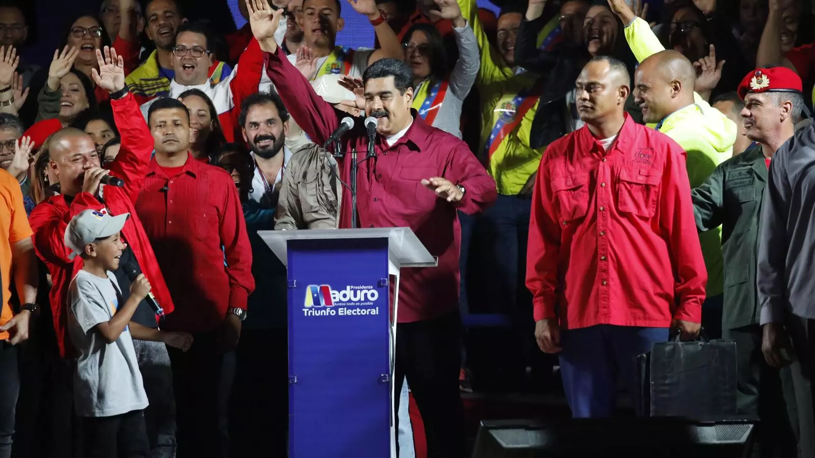 Nicolás Maduro celebra ahir el seu triomf a les eleccions presidencials de Veneçuela.