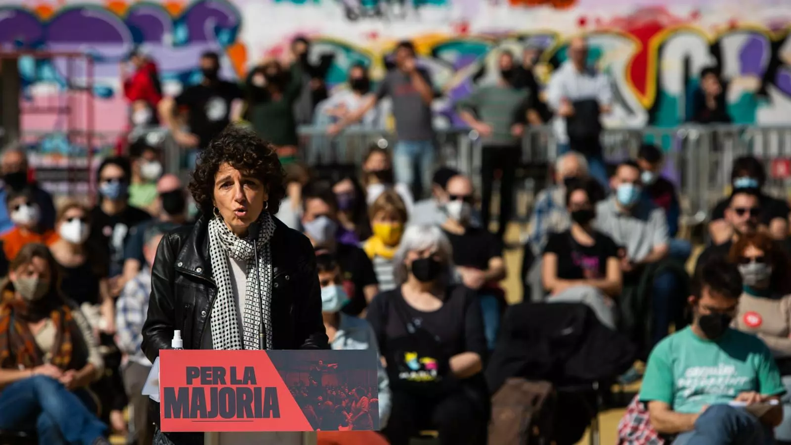 La filòsofa Marina Garcés durant l'acte organitzat pels moviments socials