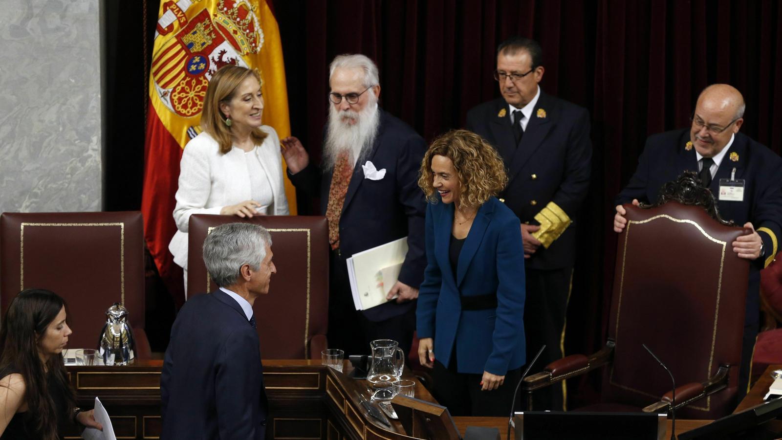 La nova presidenta del Congrés, Meritxell Batet, i el diputat del PP Adolfo Suárez Illana