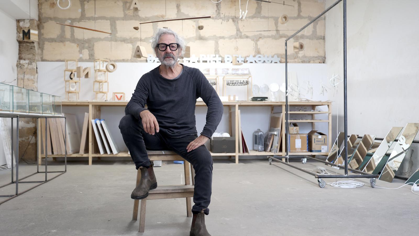 L'artista Pep Llambias.