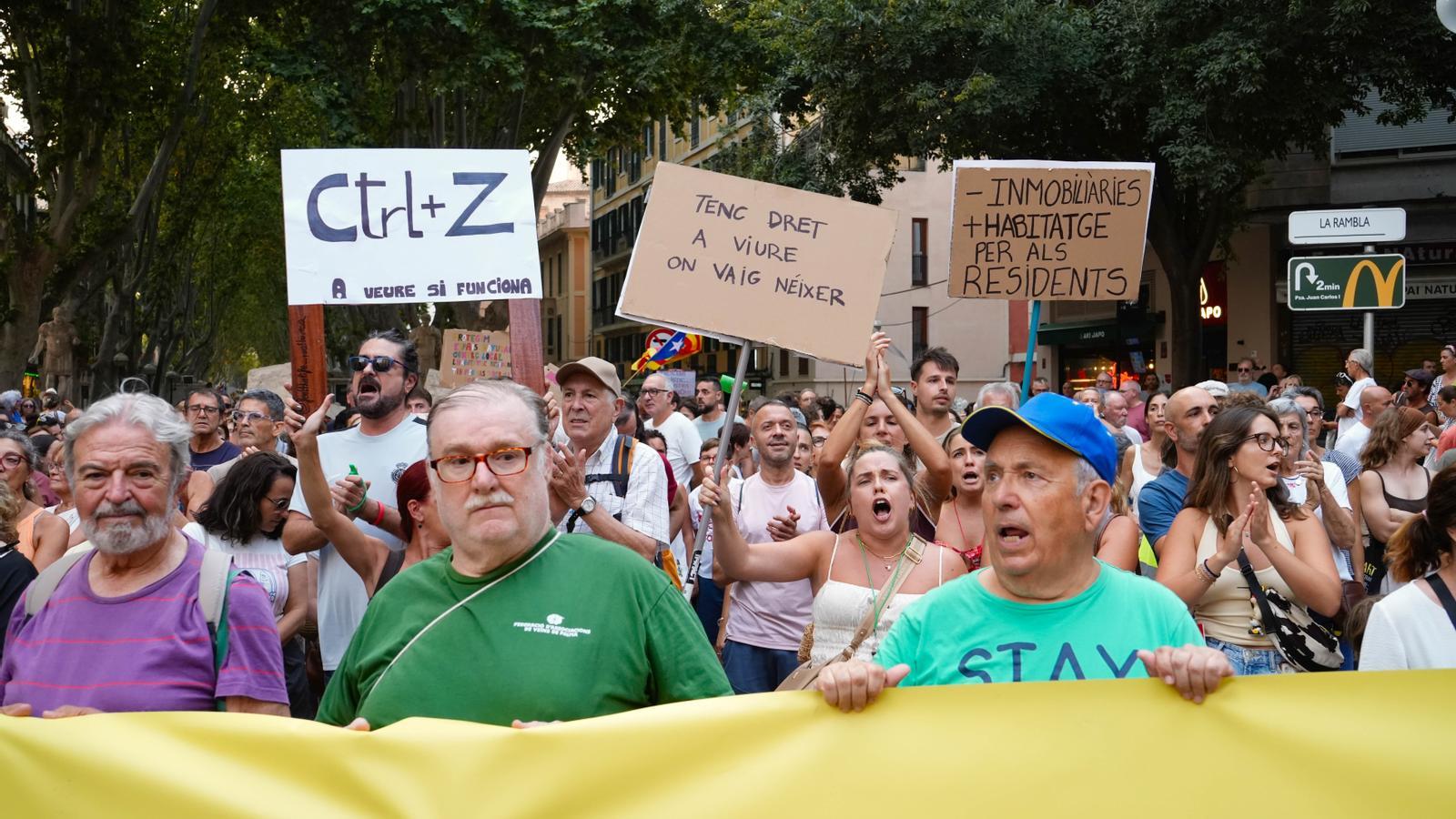 The demonstration of July 26th in Palma against tourist overcrowding.