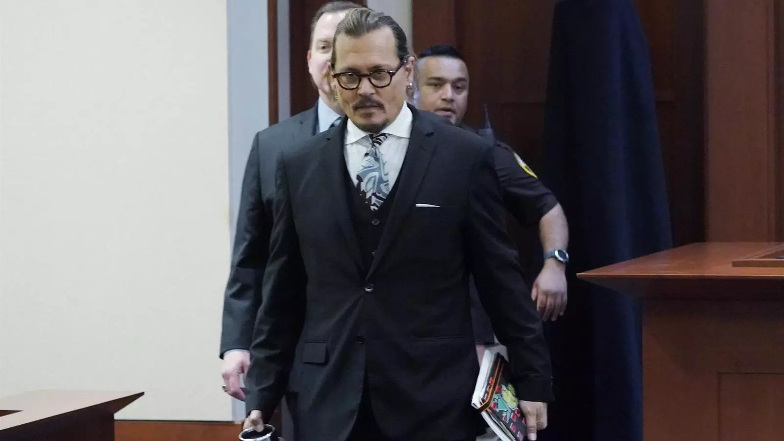 Johnny Depp a l'entrada del seu judici per difamació contra Amber Heard