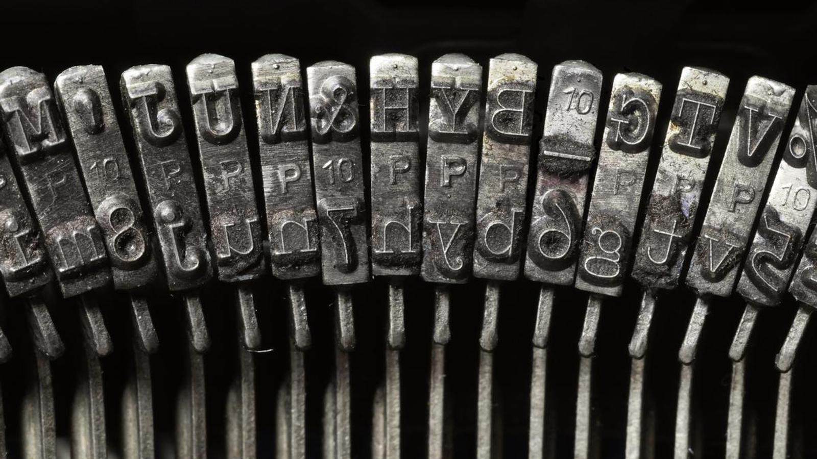 Letras de máquina de escribir.