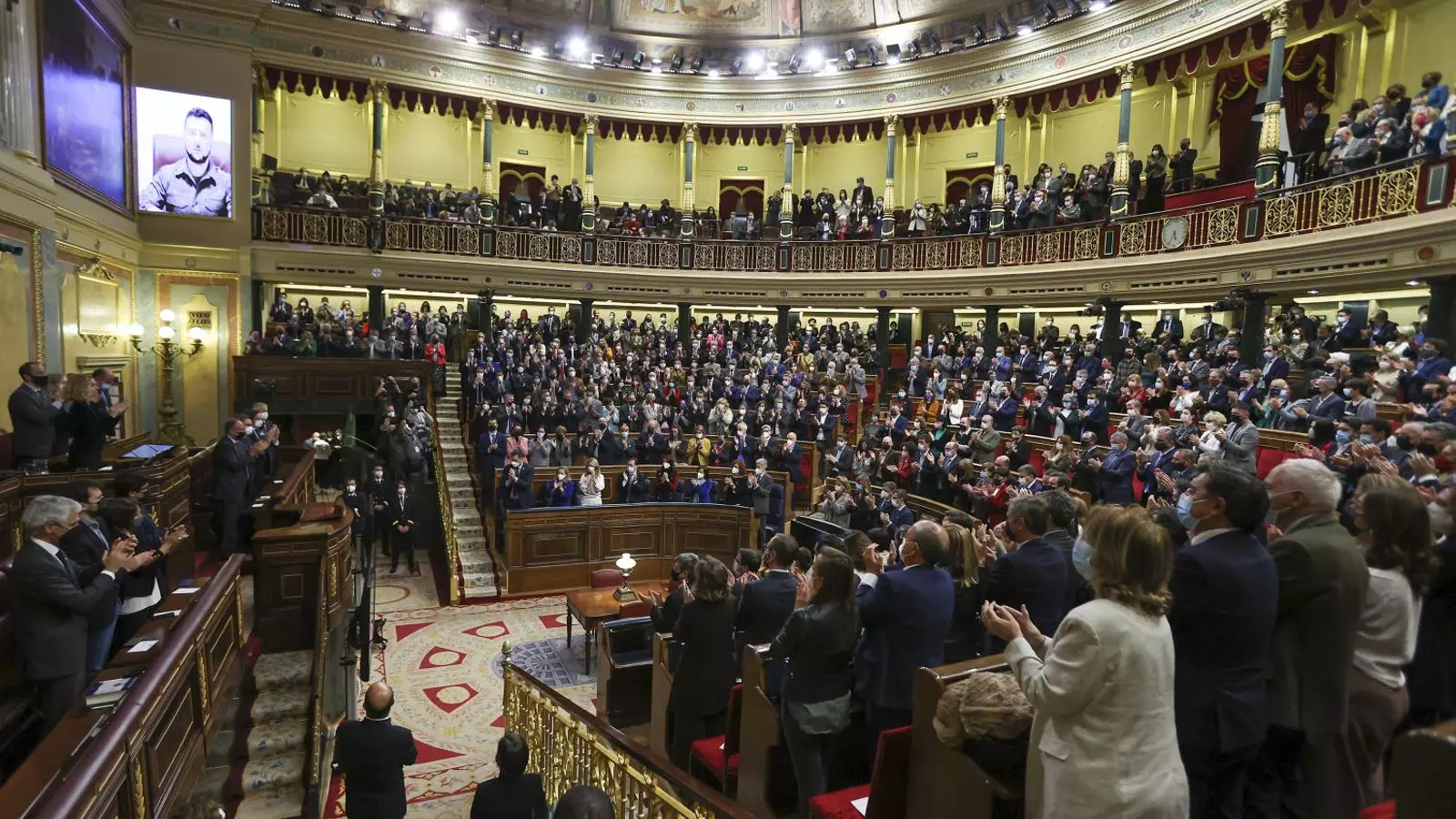 Imatge de l’hemicicle del Congrés de Diputats ahir tot just quan
Va començar la compareixença del president d’Ucraïna, Volodímir Zelenski.
