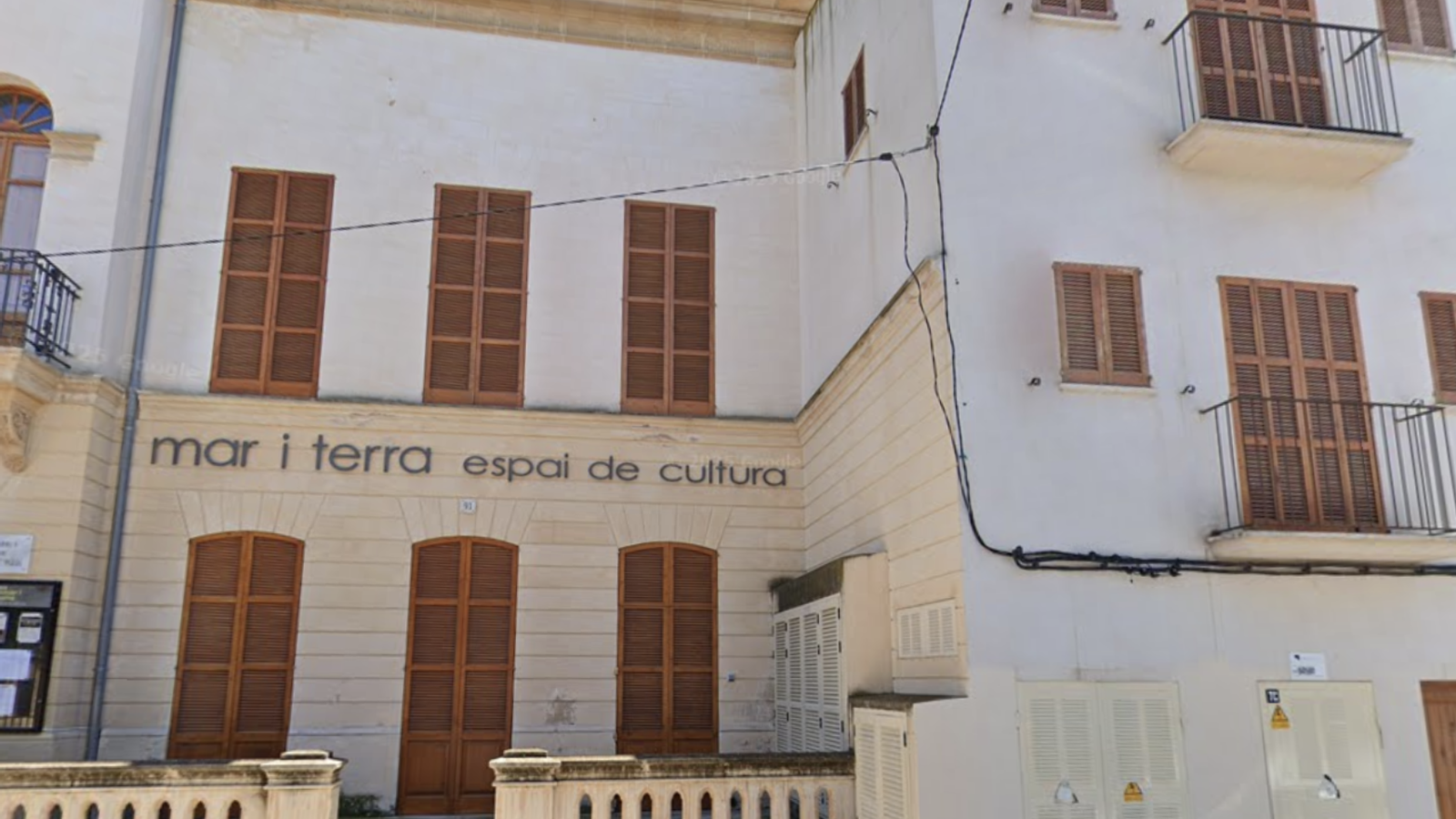Fassade des Maruja Alfaro Theaters in Palma.
