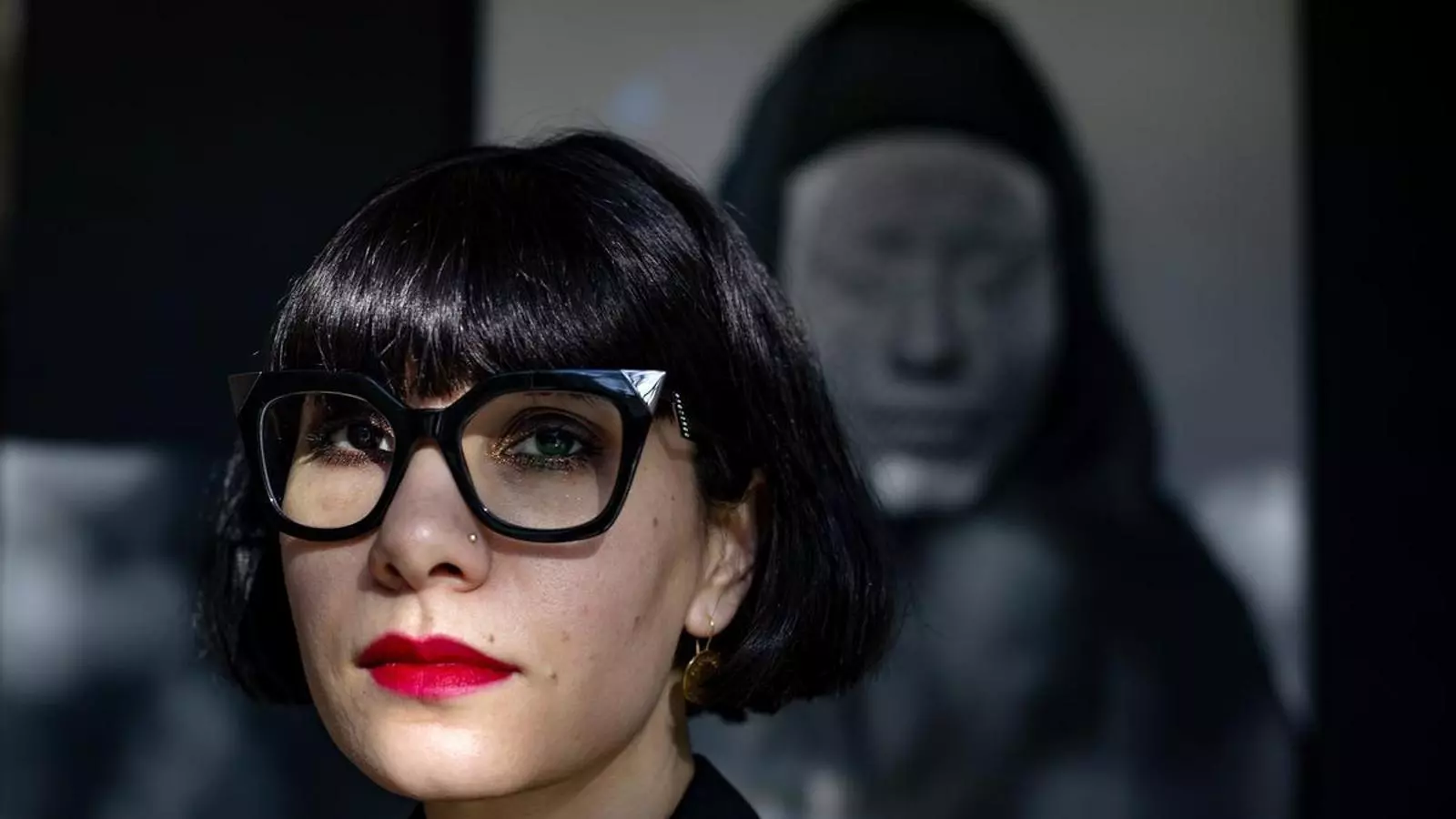 L'artista afganesa Rada Akbar