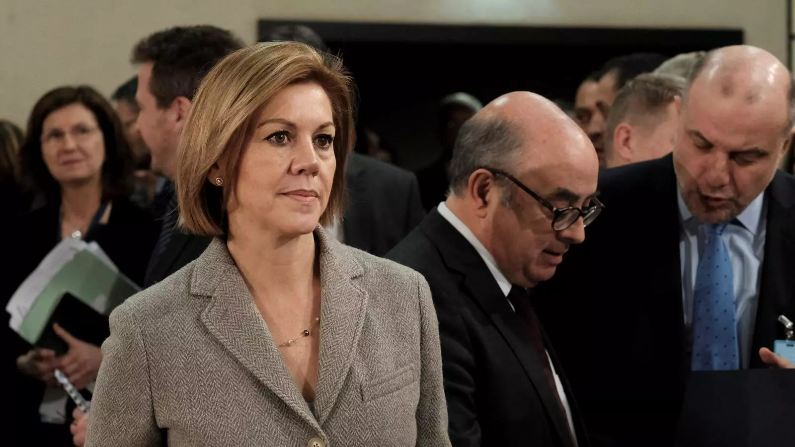 María Dolores de Cospedal en una reunió de l'OTAN celebrada a Brussel·les.
