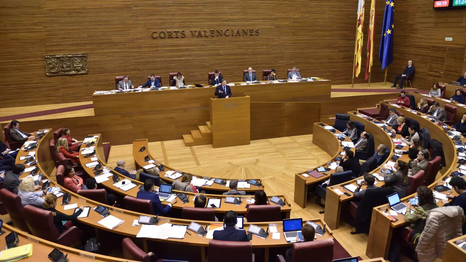 Una sessió del ple de les Corts Valencianes