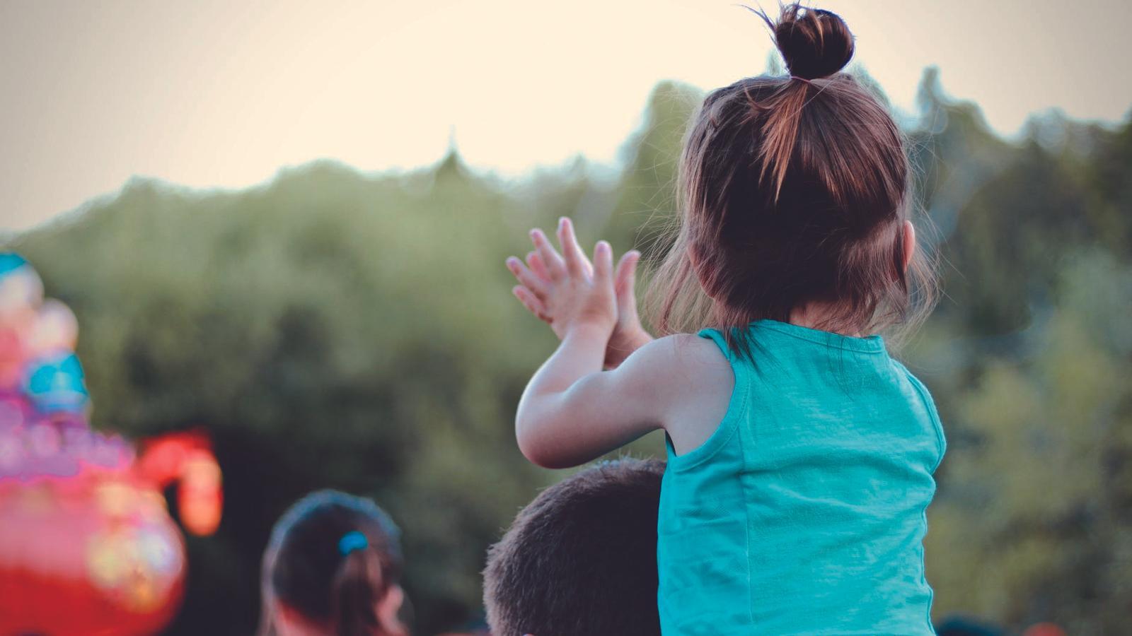 nens aplaudint 4 ALTA