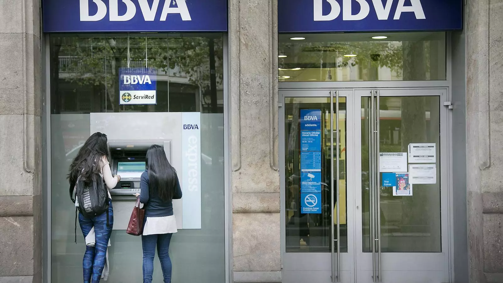 Una oficina del BBVA a Barcelona.