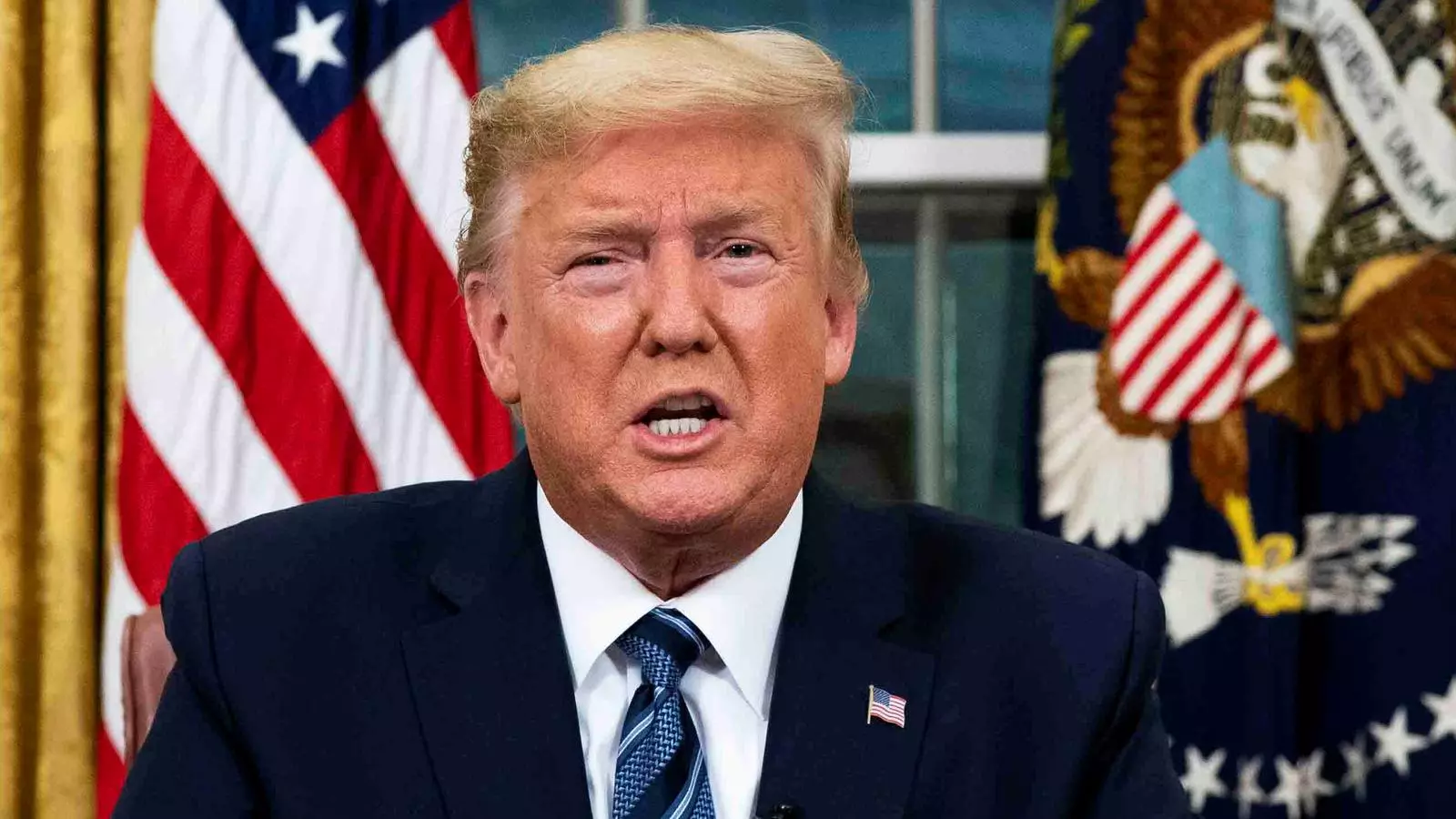 Donald Trump, aquesta matinada al despatx Oval de la Casa Blanca, adreçant-se a la nació