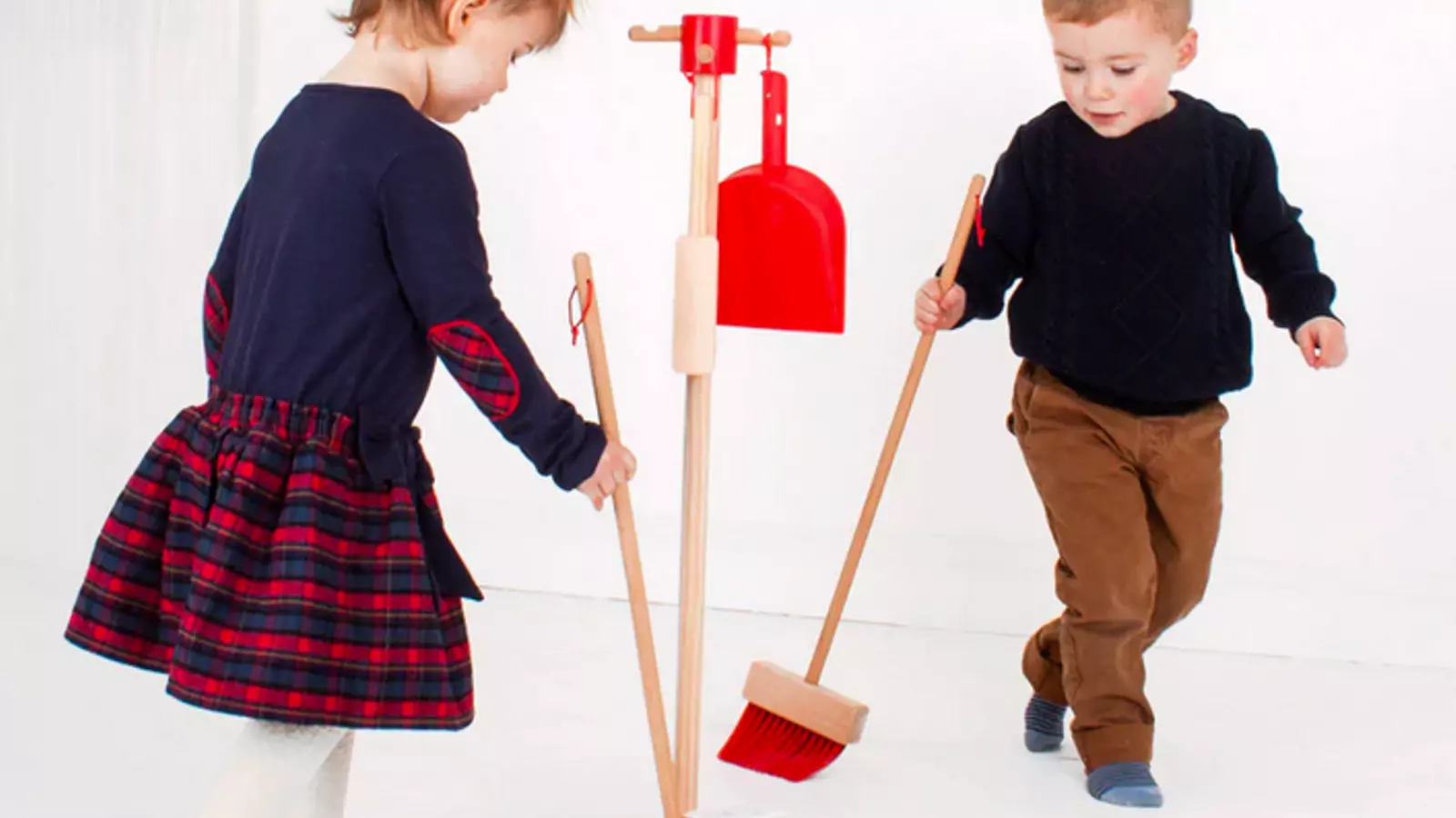Material didàctic, en fusta, de l'empresa Bigjigs, especialitzada en joguines en fusta