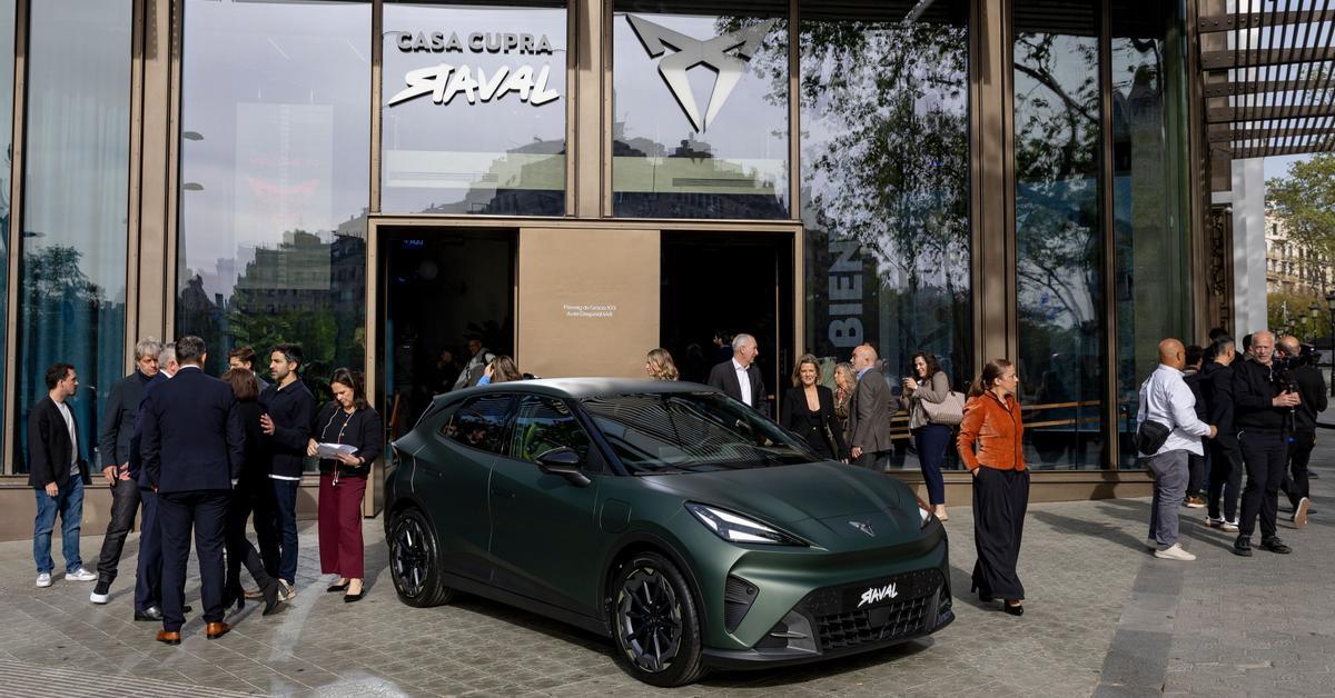 Així és el Raval, el primer cotxe elèctric fabricat a Martorell