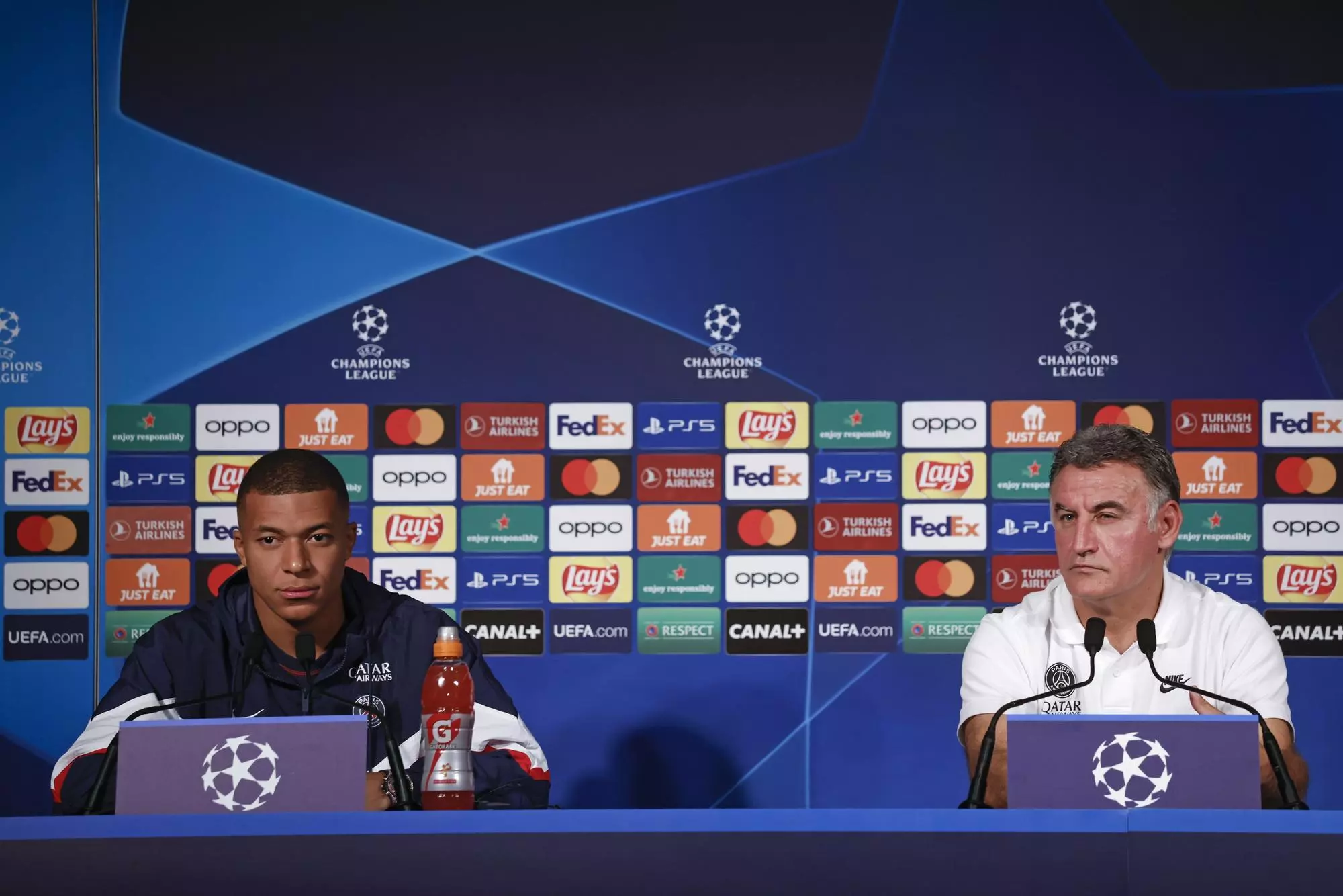 Kylian Mbappé i Christophe Galtier en la roda de premsa que es van burlar d'un periodista