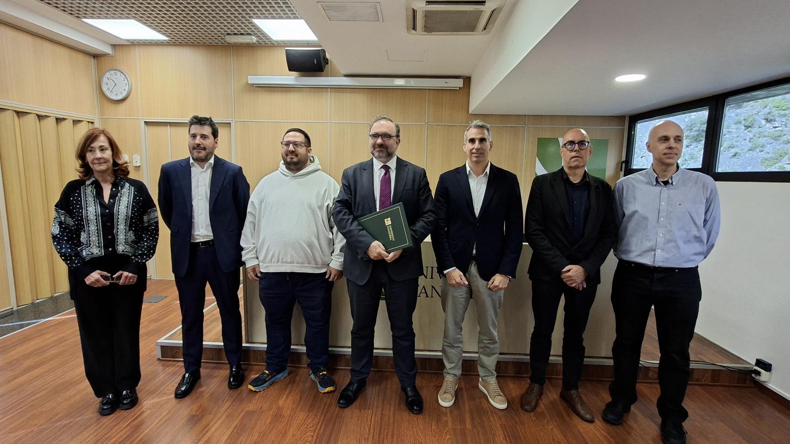 Durant la presentació del nou postgrau.