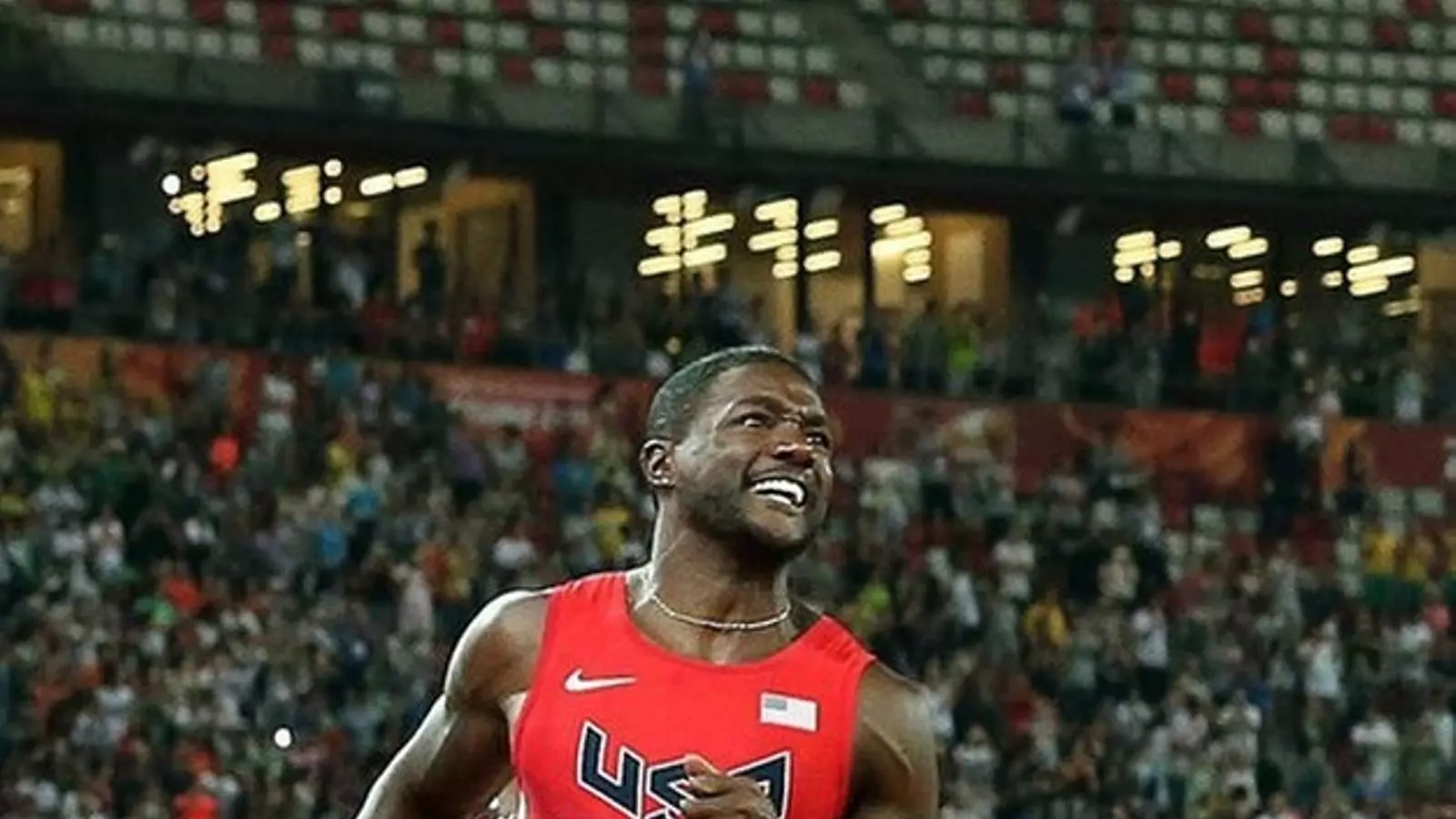 Justin Gatlin participant als Mundials d'atletisme celebrats a Pequín al 2015