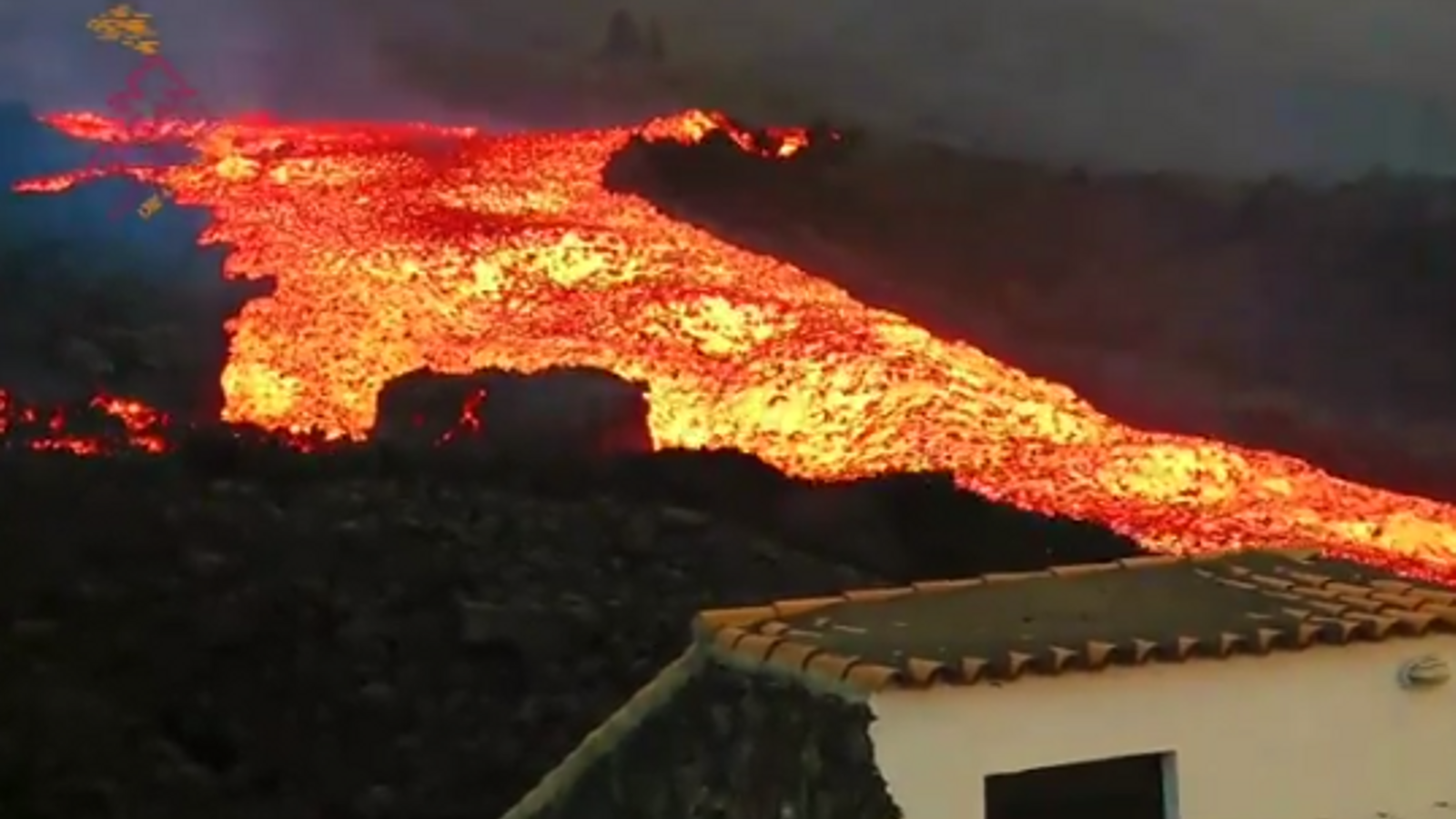 The river of lava flowing down at high speed in an Involcan image