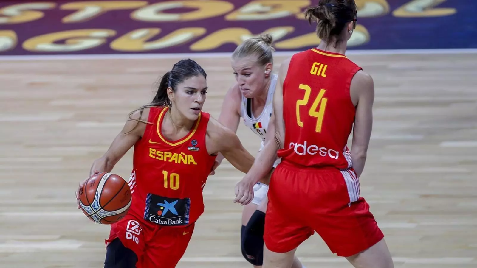 Espanya cau contra una sorprenent Bèlgica (72-63)