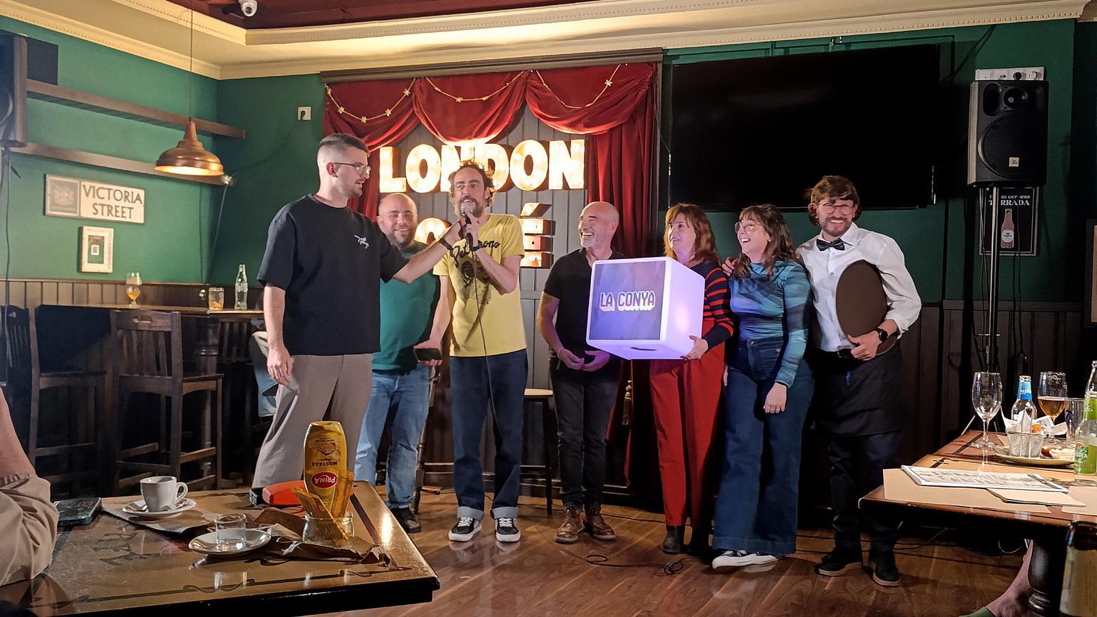 Sesión de micro abierto "La conya" del 14 de mayo en el London Bar de Lleida