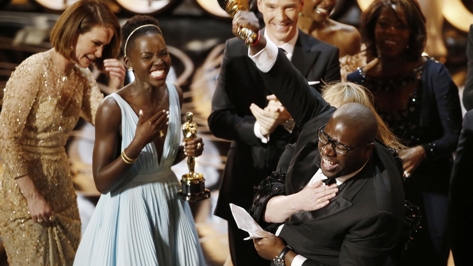 L'equip de '12 anys d'esclavitud' celebra l'Oscar a millor pel·lícula