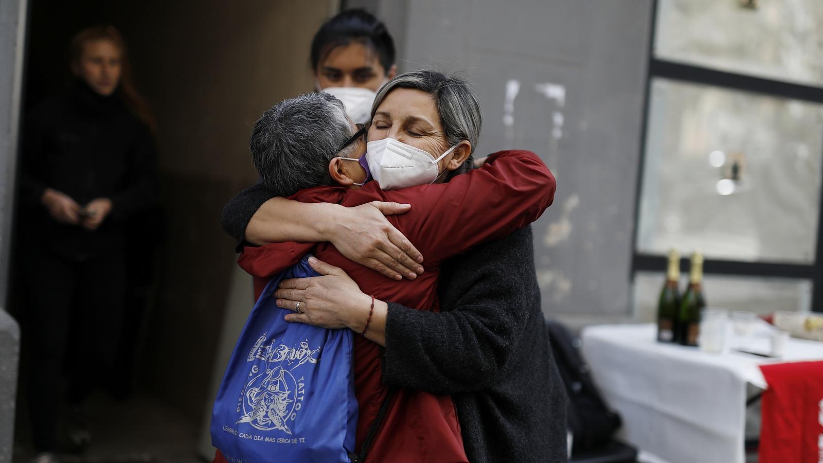 La Clàudia celebra la suspensió del desnonament