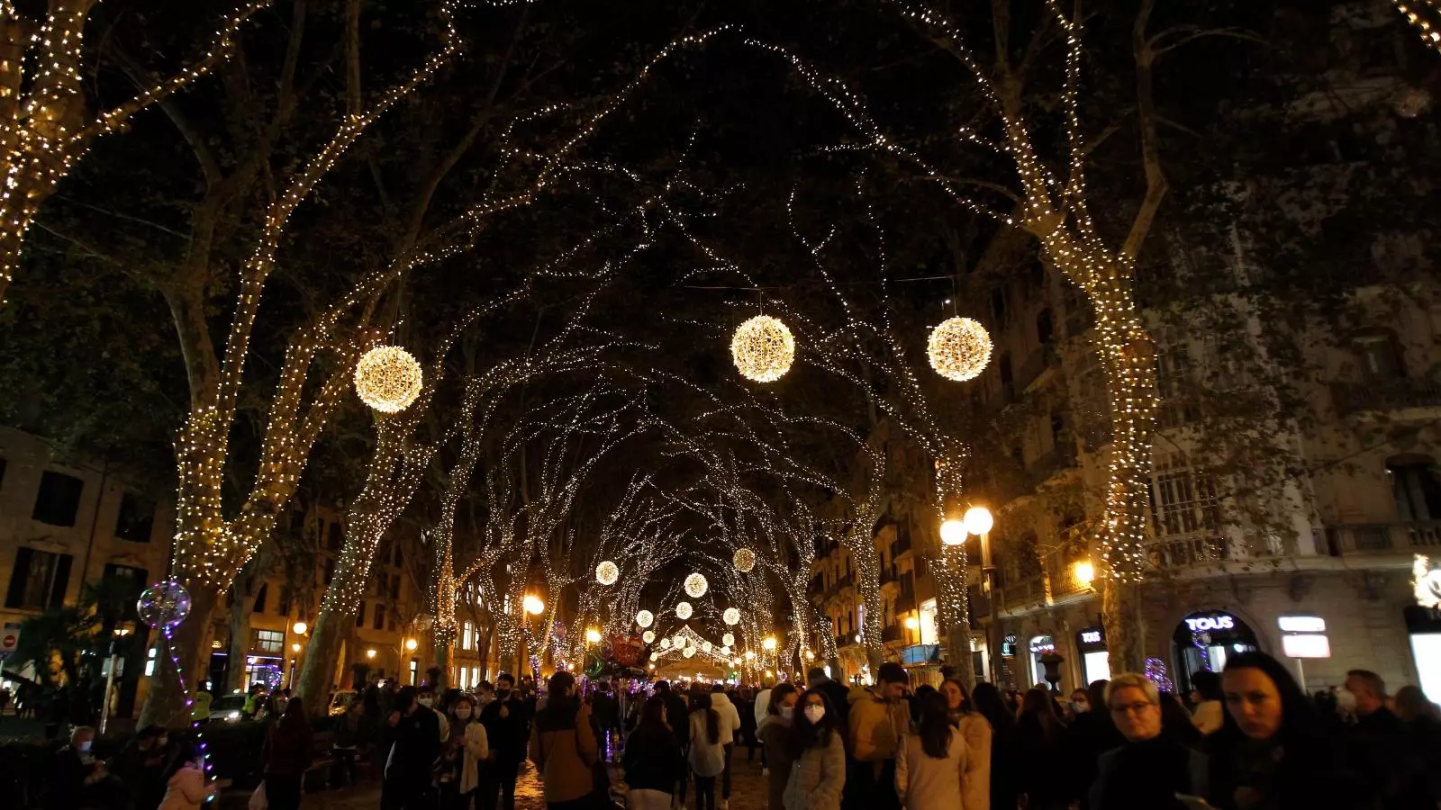 Les llums de Nadal del passeig del Born