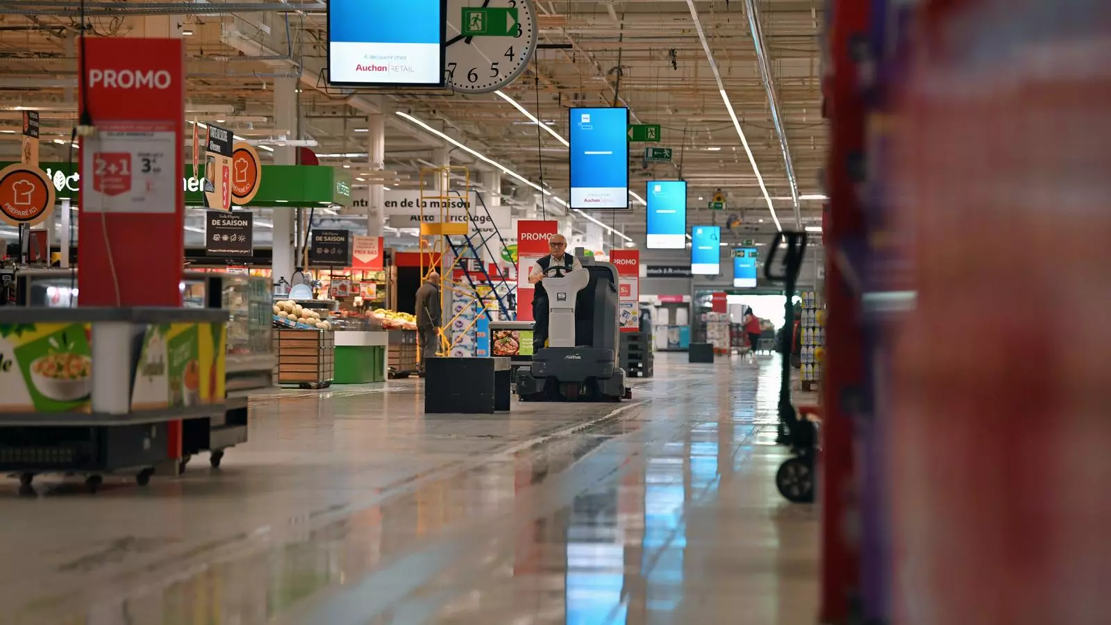 Imatge d'arxiu d'un supermercat Auchan a França