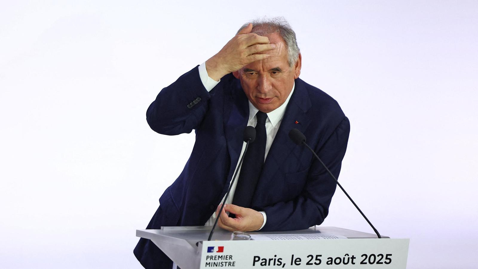 Bayrou, at the conference where he announced that he would submit to a vote of confidence.