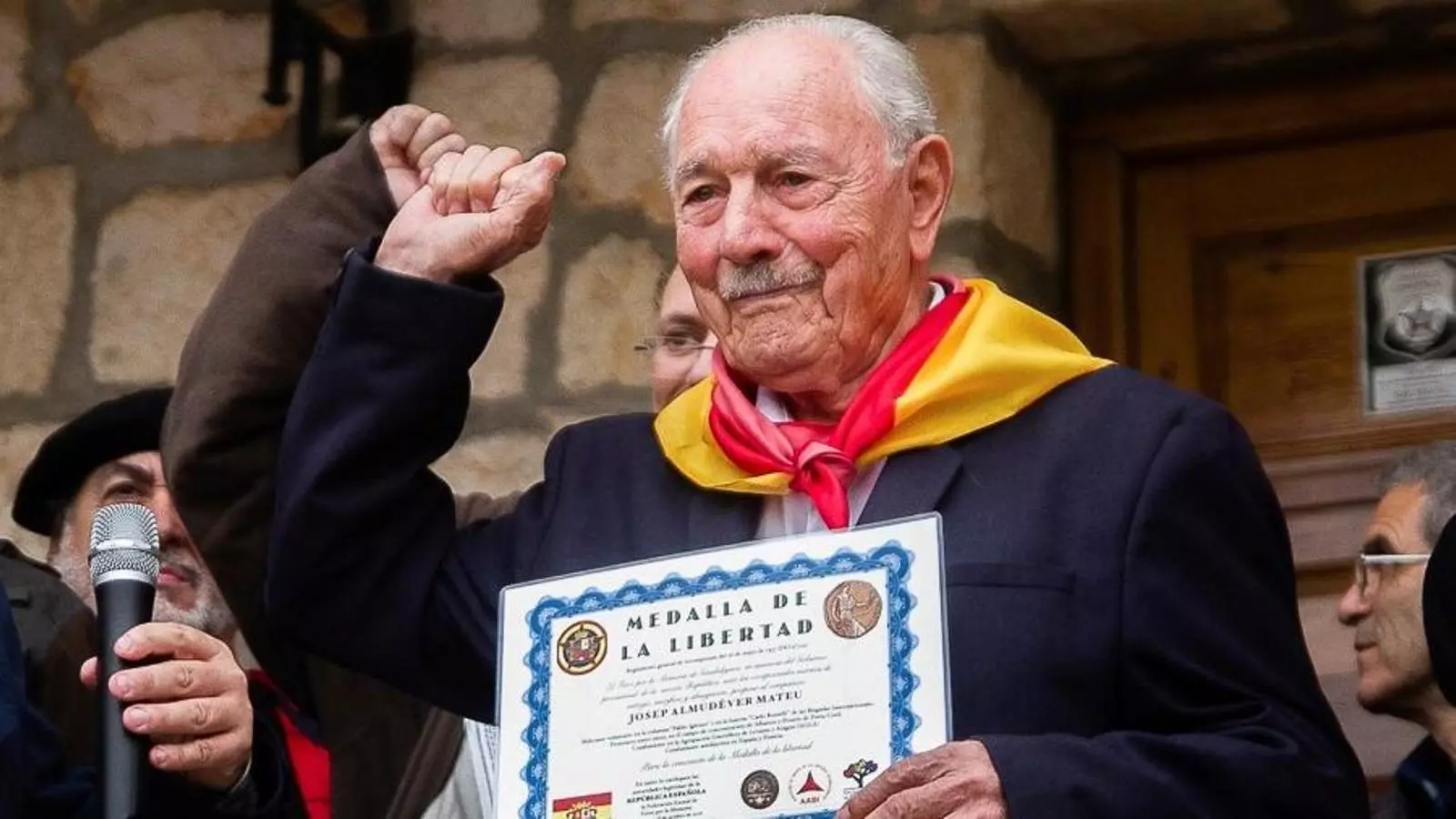 Josep Almudéver, un dels últims brigadistes internacionals
