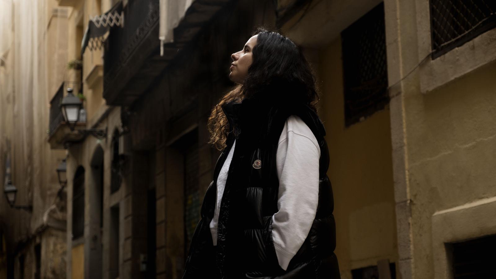 Isabela, in a street in the Barcelona neighborhood of Raval.