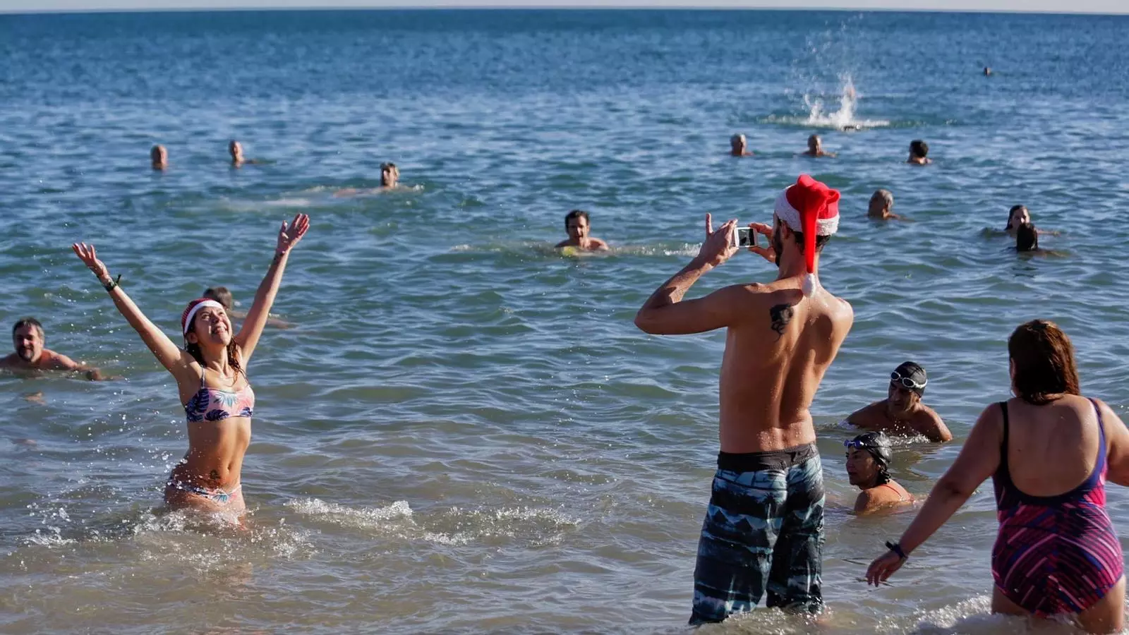 Primer bany de l'any a Barcelona