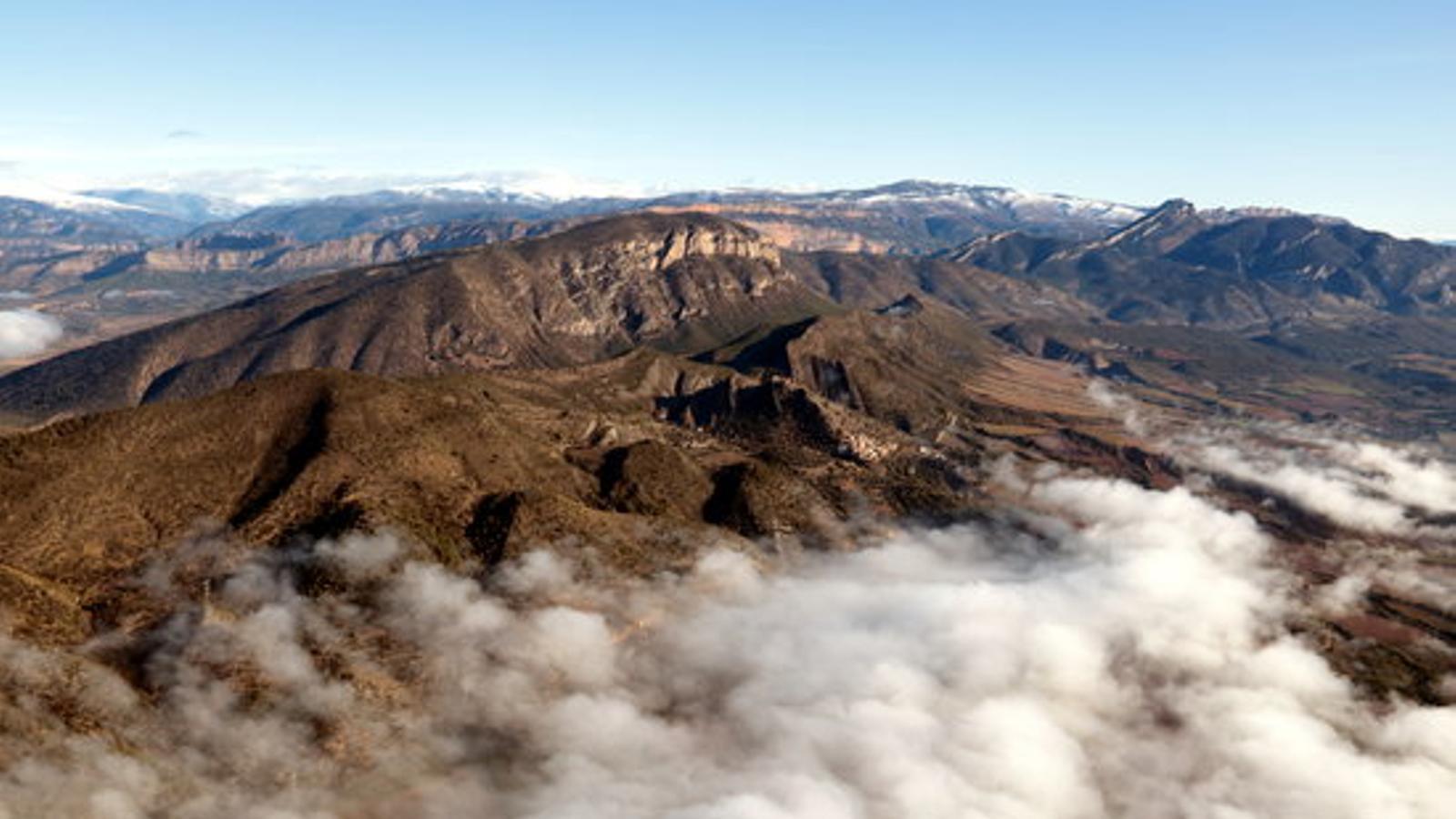 Vista aèria des del globus de la Conca de Tremp, dins l'àmbit del Geoparc Orígens, el 17 de novembre del 2019.